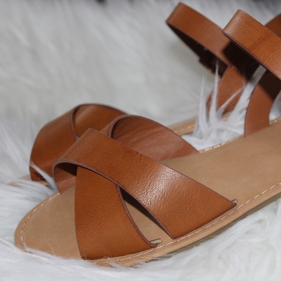 "Carolina"Sandals - Picture 2 of 4